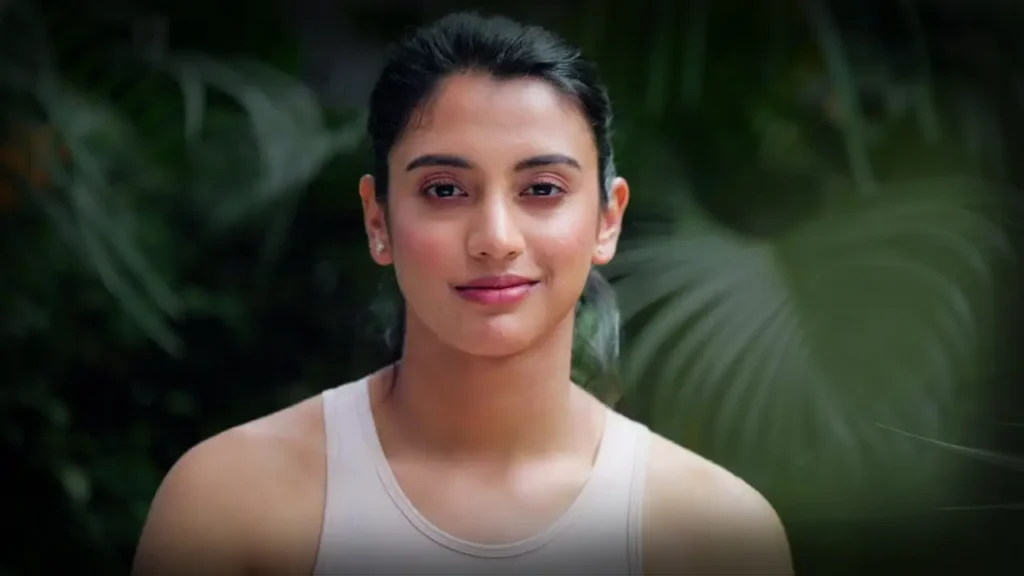 Top 10 Hottest & Most Sexy Women Cricketers In The World 2025